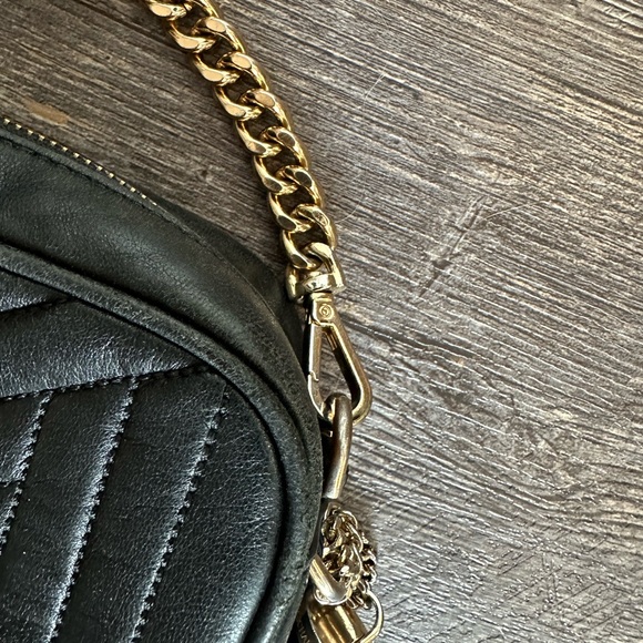 Michael Kors Jet Set Medium Quilted Bag - Picture 6 of 15